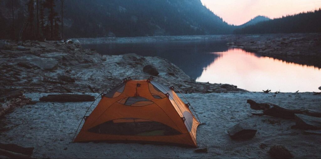 テントの夢 | 夢の意味と解釈