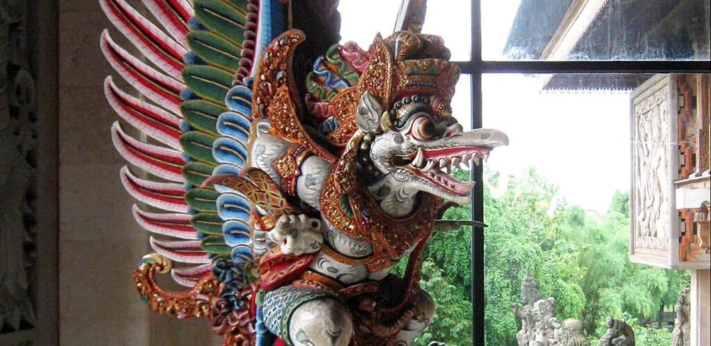 梦见伽罗达或伽罗达 | 梦的含义与解析