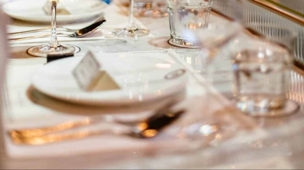 Mimpi tentang etiket | Arti dan makna mimpi