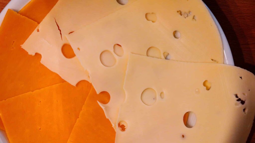 梦见瑞士奶酪 孔 奶酪 | 梦的含义与解析