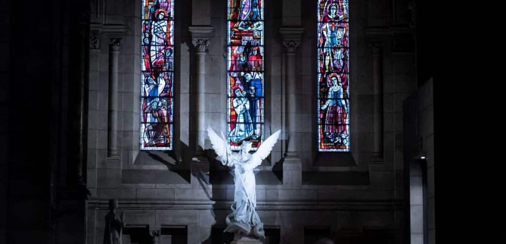 梦见神 | 梦的含义与解析