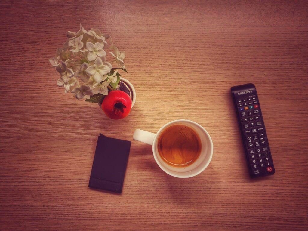 Mimpi tentang kendali jarak jauh | Arti dan makna mimpi