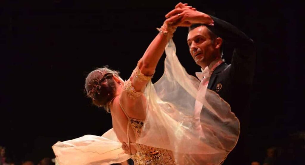 Сън за валс | Значение и тълкуване